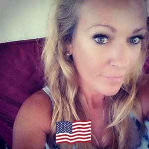 Meet your Posher, Corrina